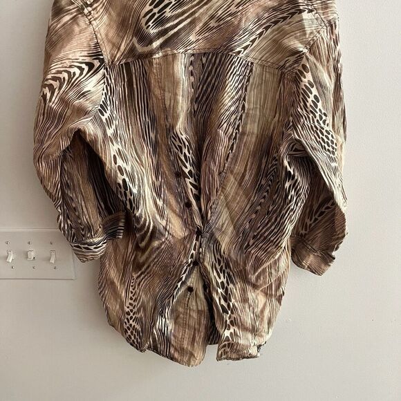 Vtg Zoe D. Animal Print 100% Linen Button Front Blouse Large Brown Classic Work - Picture 4 of 5